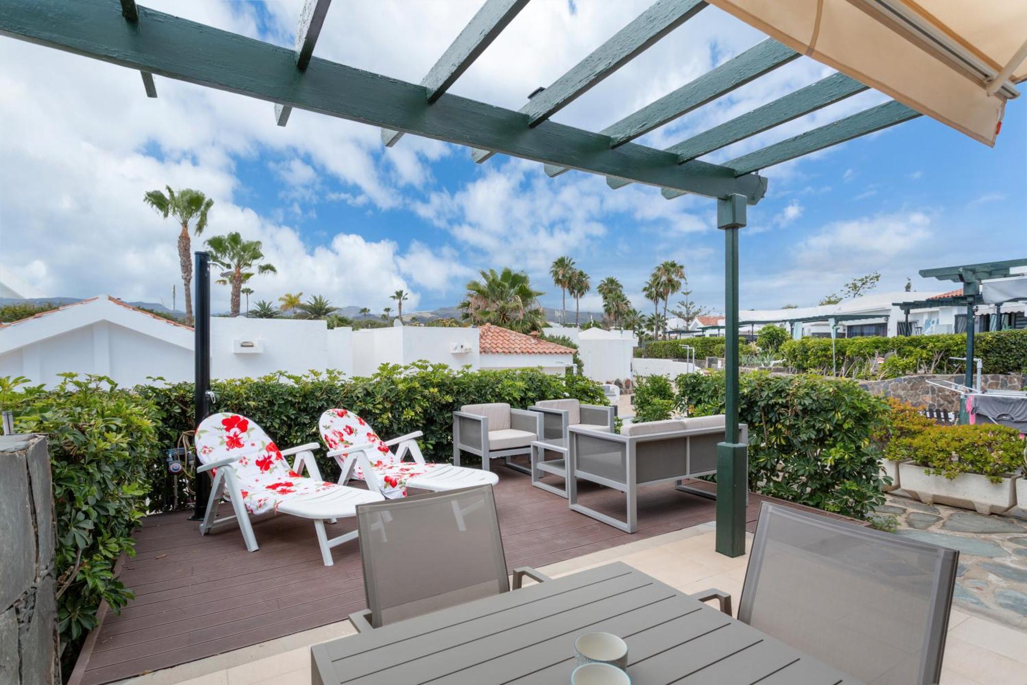 Casa Tommy 13 Hotel Maspalomas  Exterior photo